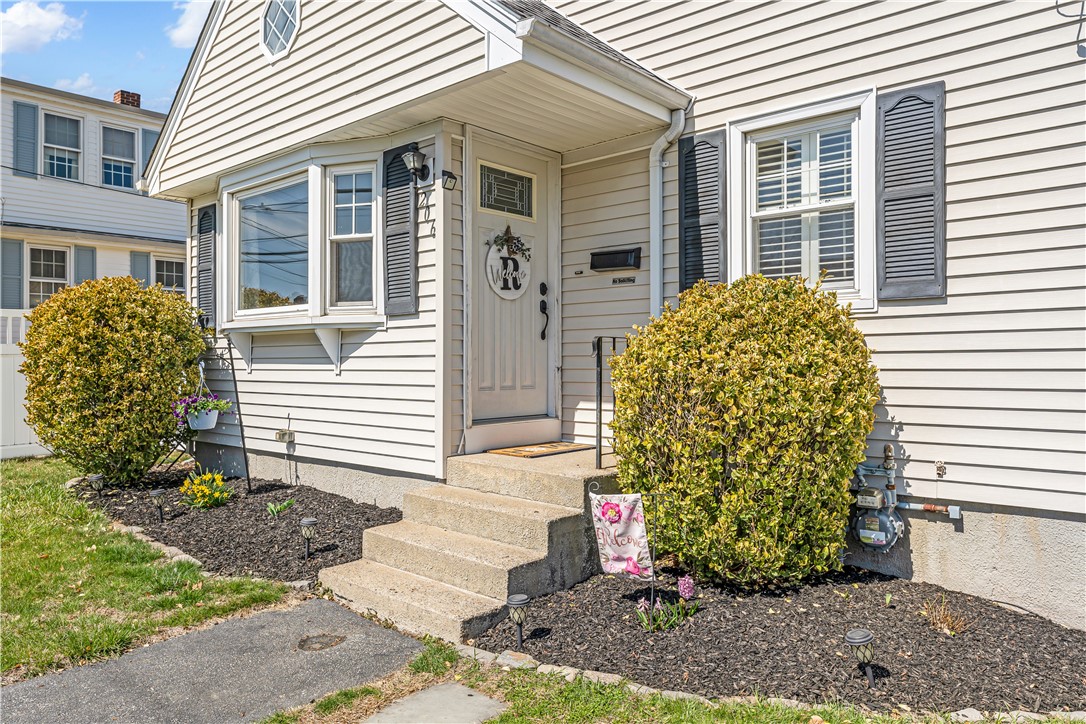 206 Vincent Avenue