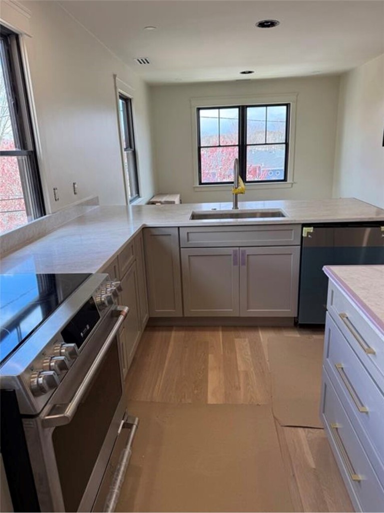 75 Marlborough Street 1