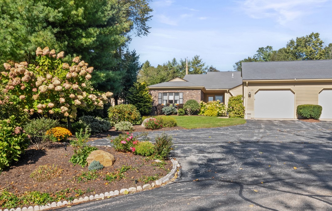 112 Pine Glen Drive C-2