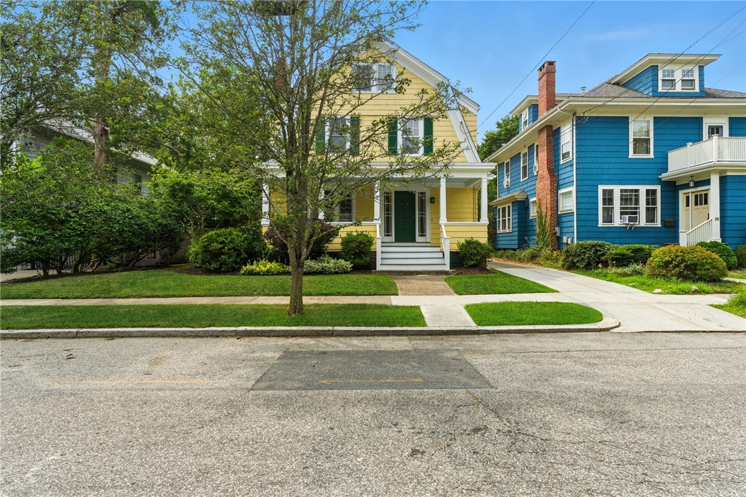 48 Grotto Avenue