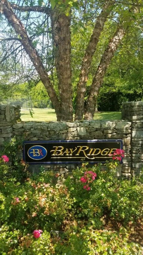 27 Sanderling Way Middletown RI 02842