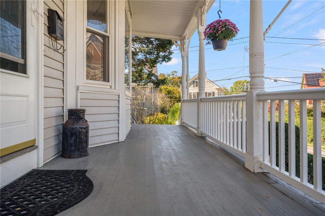 1 Russell Avenue