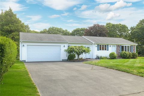 31 Avice Street Narragansett RI 02882