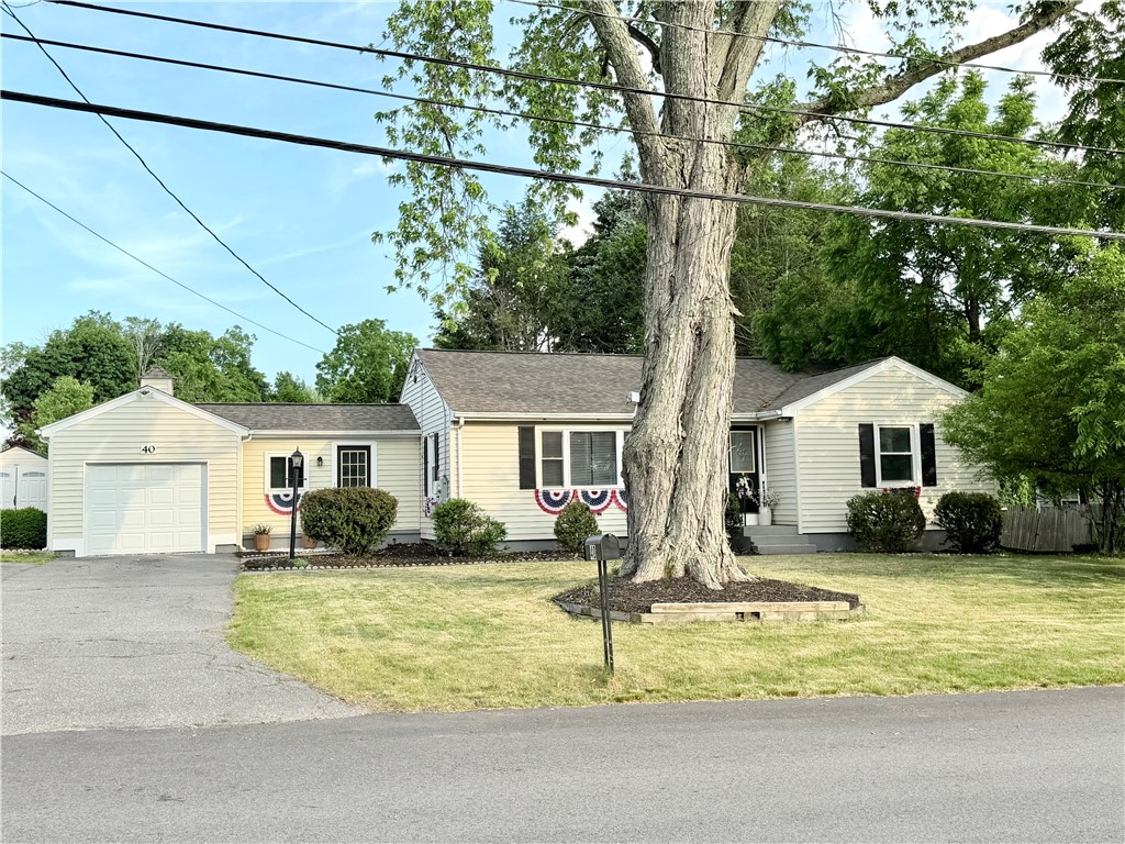 40 Heroux Boulevard