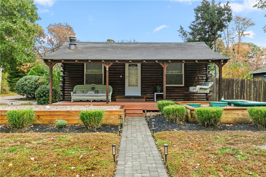 51 Osceola Avenue