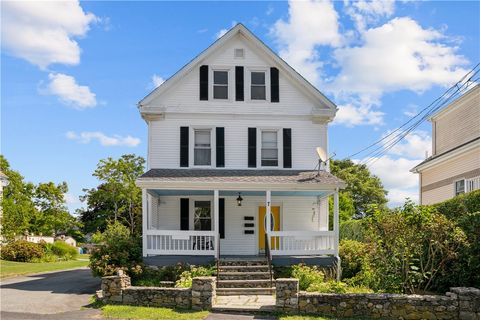 7 Caswell Avenue Newport RI 02840