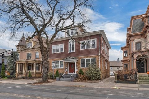 236 Broadway Street Providence RI 02903