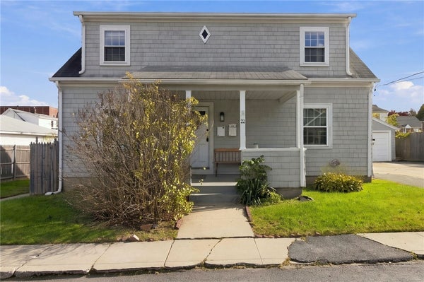 22 TREMONT ST, CRANSTON, RI 02920 - Image ae3f9bfc7d09dabab90fba9e3e9fa72a/3800774996