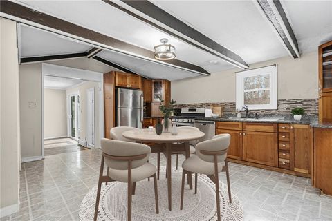 608 Black Plain Road North Smithfield RI 02896