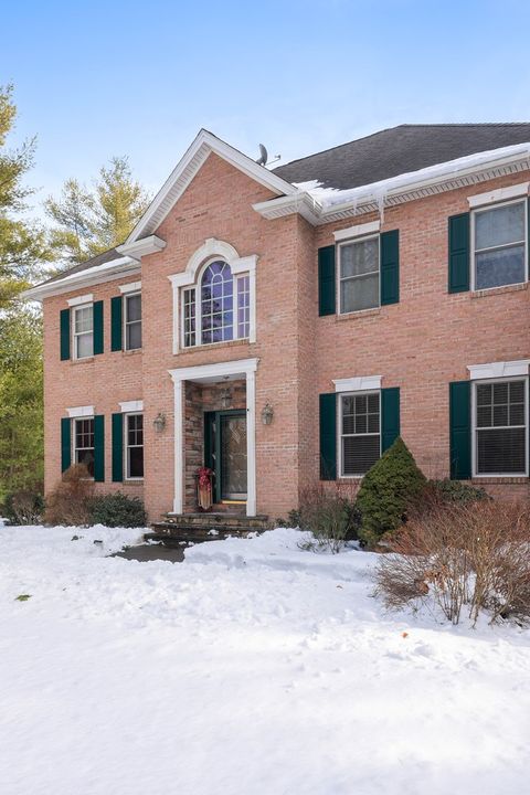 2 St Josephs Way Hopkinton RI 02832