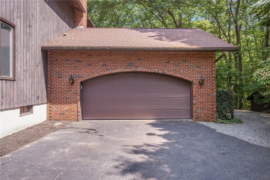 9 Beacon Hill Drive