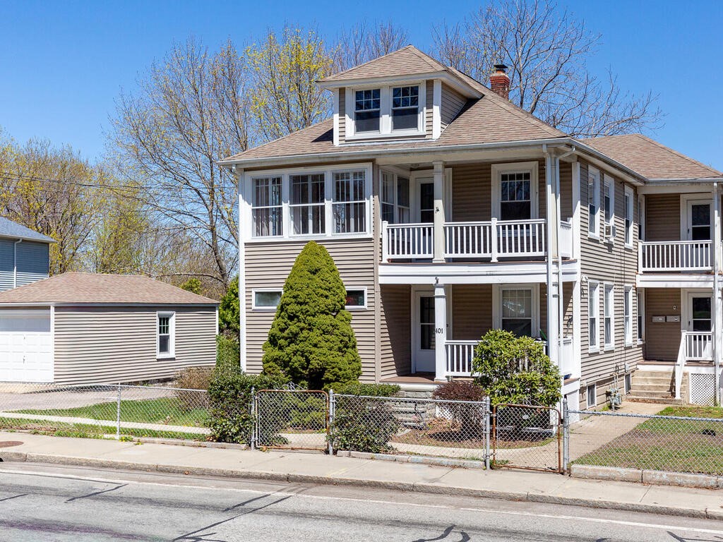 401 Old River Road