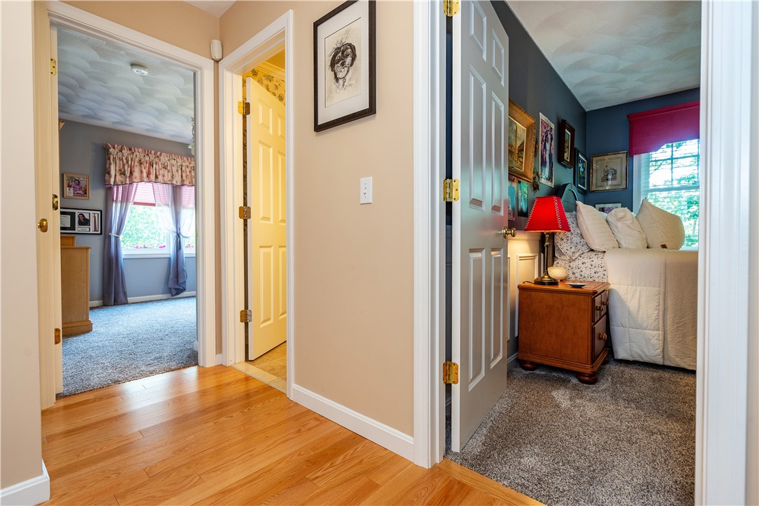 Cranston, Rhode Island 02921, United States, 4 Bedrooms Bedrooms, ,3 BathroomsBathrooms,Residential,Active,190387