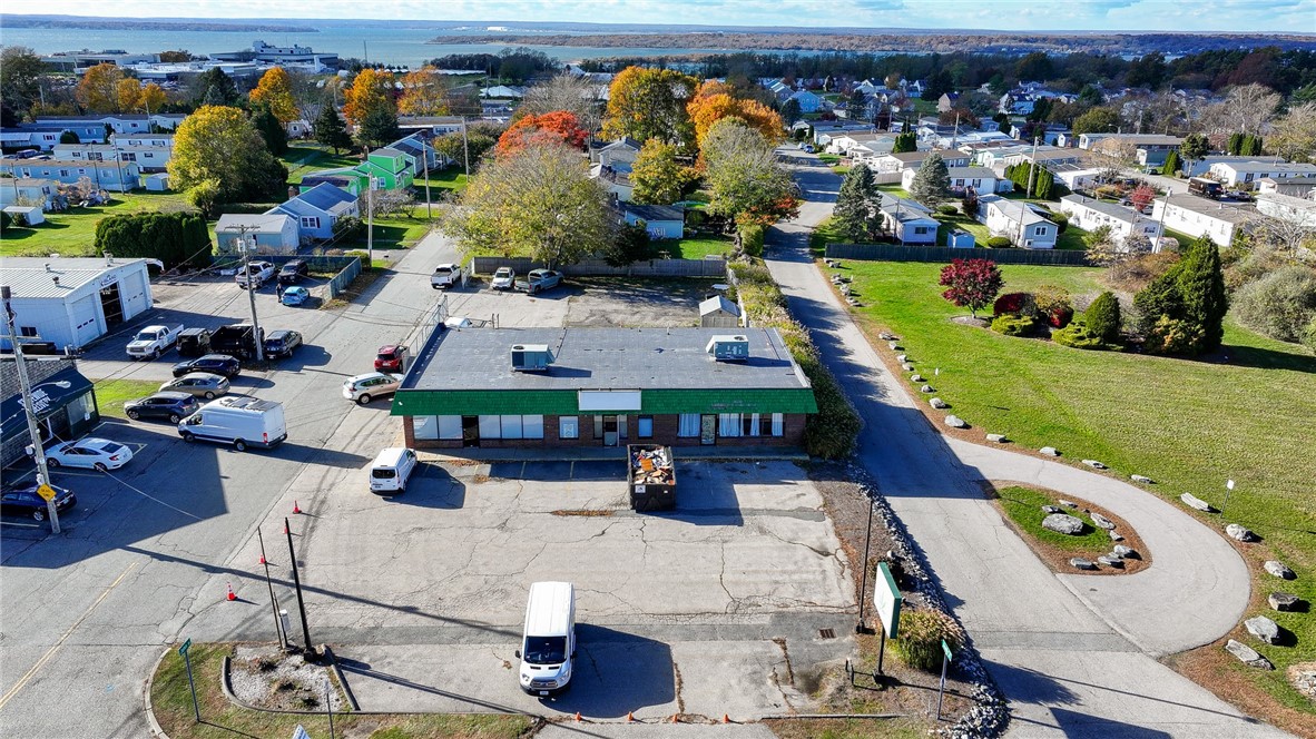 1627 West Main Road Road