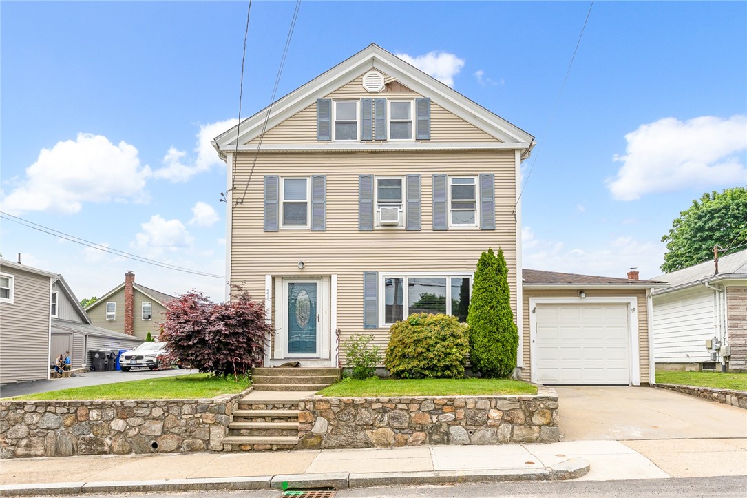 27 Pike Street 21 25