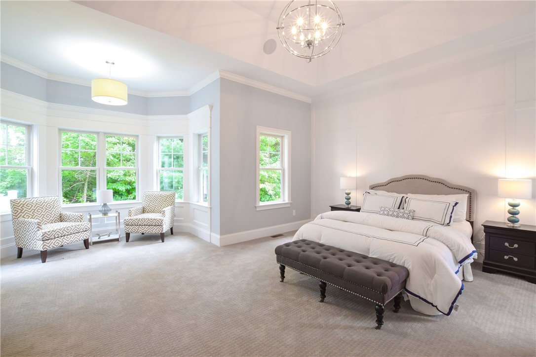 East Greenwich, Rhode Island, 02818, United States, 4 Bedrooms Bedrooms, ,3 BathroomsBathrooms,Residential,Active,1985551