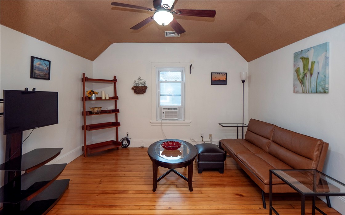 12 Belair Avenue 3 14