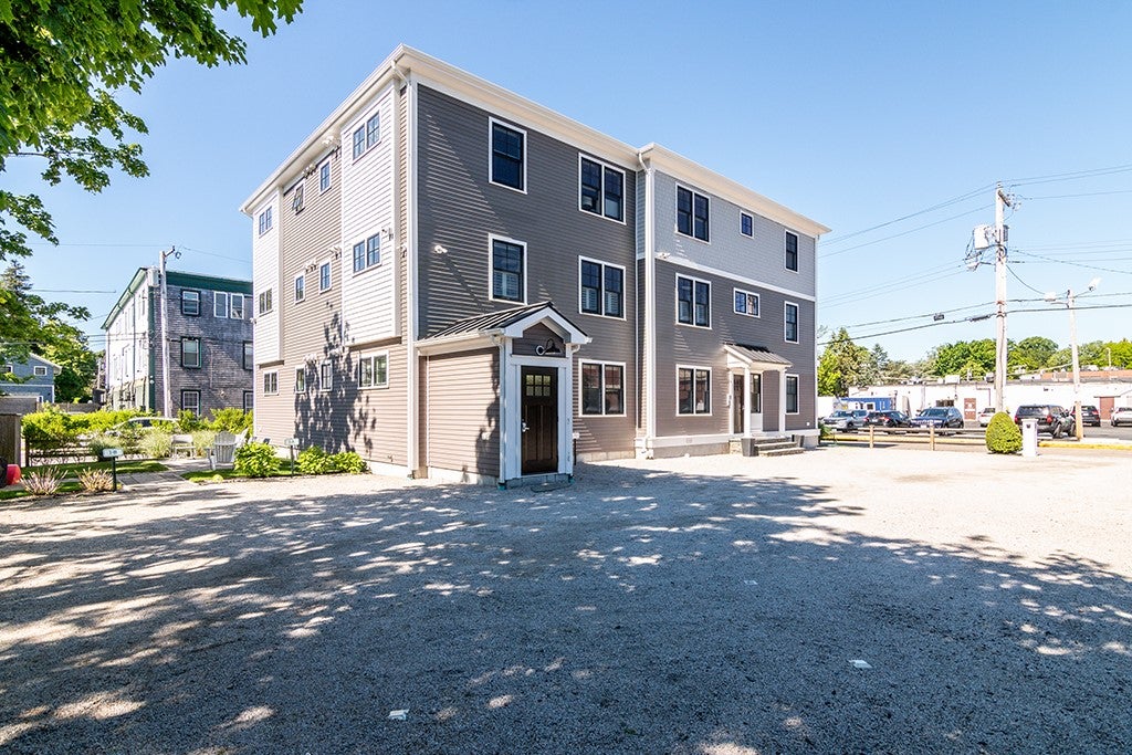 20 East Bowery Street 1A