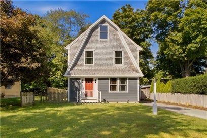 22 Bernard Avenue Barrington RI 02806
