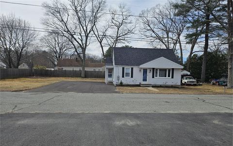 12 Eisenhower Drive, Smithfield, RI 02917 - MLS#: 1380375