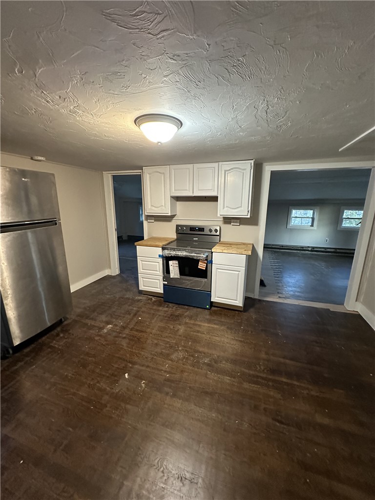 8 Lake Court Court 2 Unit 2