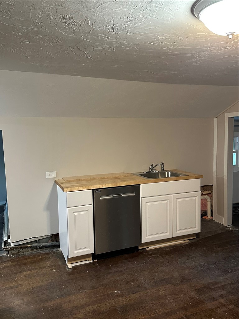 8 Lake Court Court 2 Unit 2