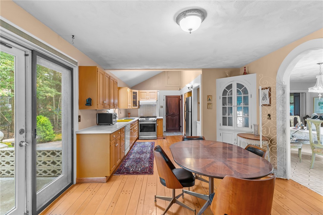 300 Country View Drive
