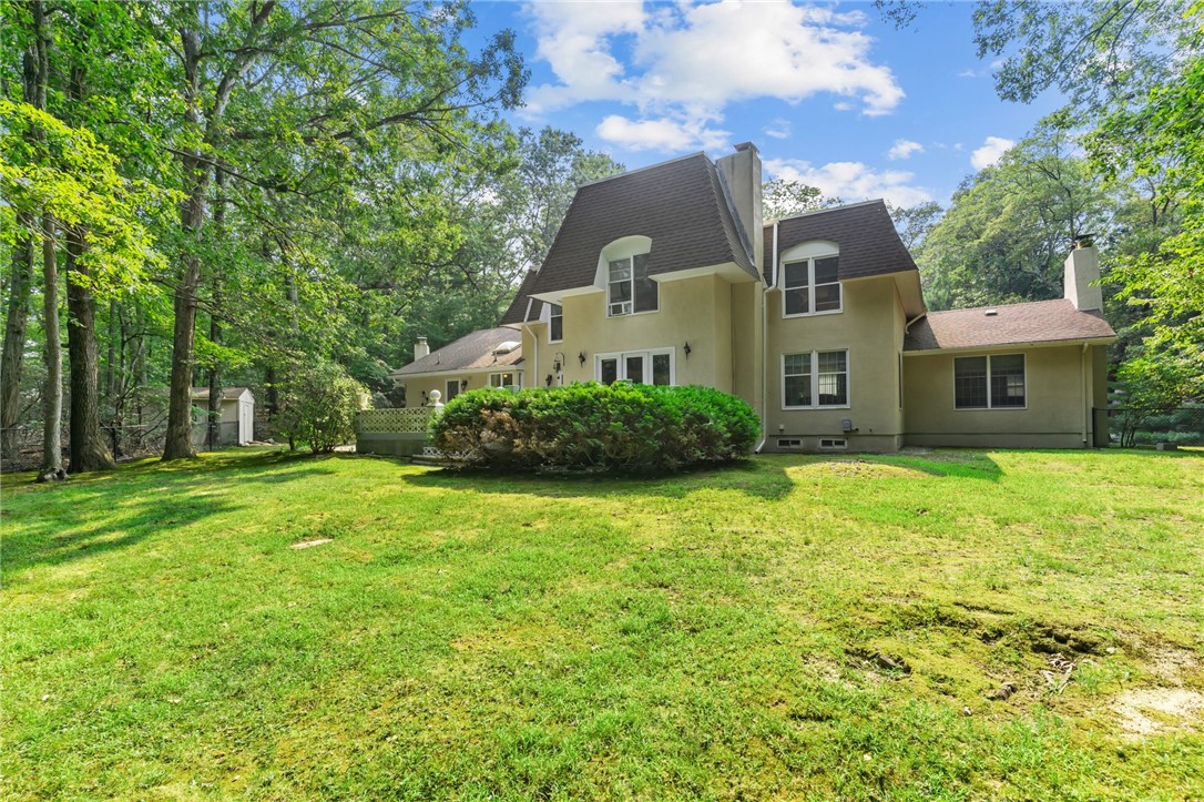 300 Country View Drive