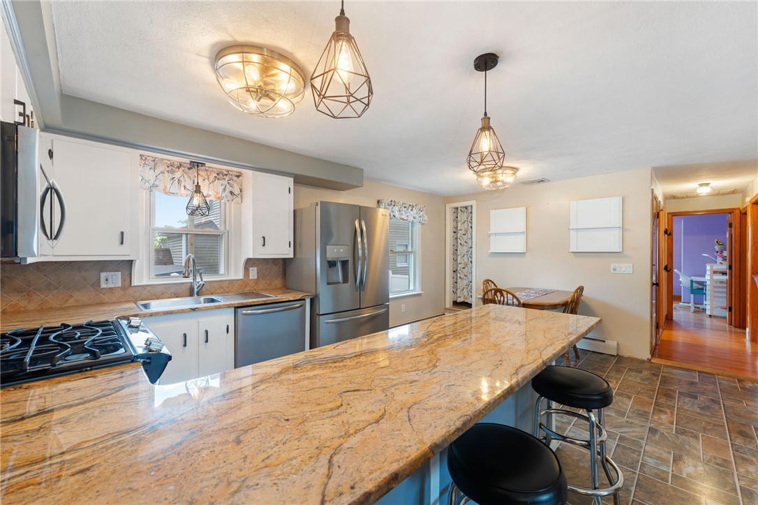 211 IROQUOIS ROAD Road