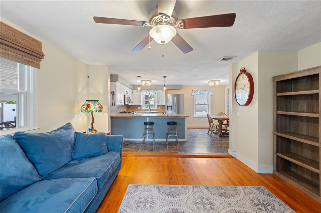 211 IROQUOIS ROAD Road