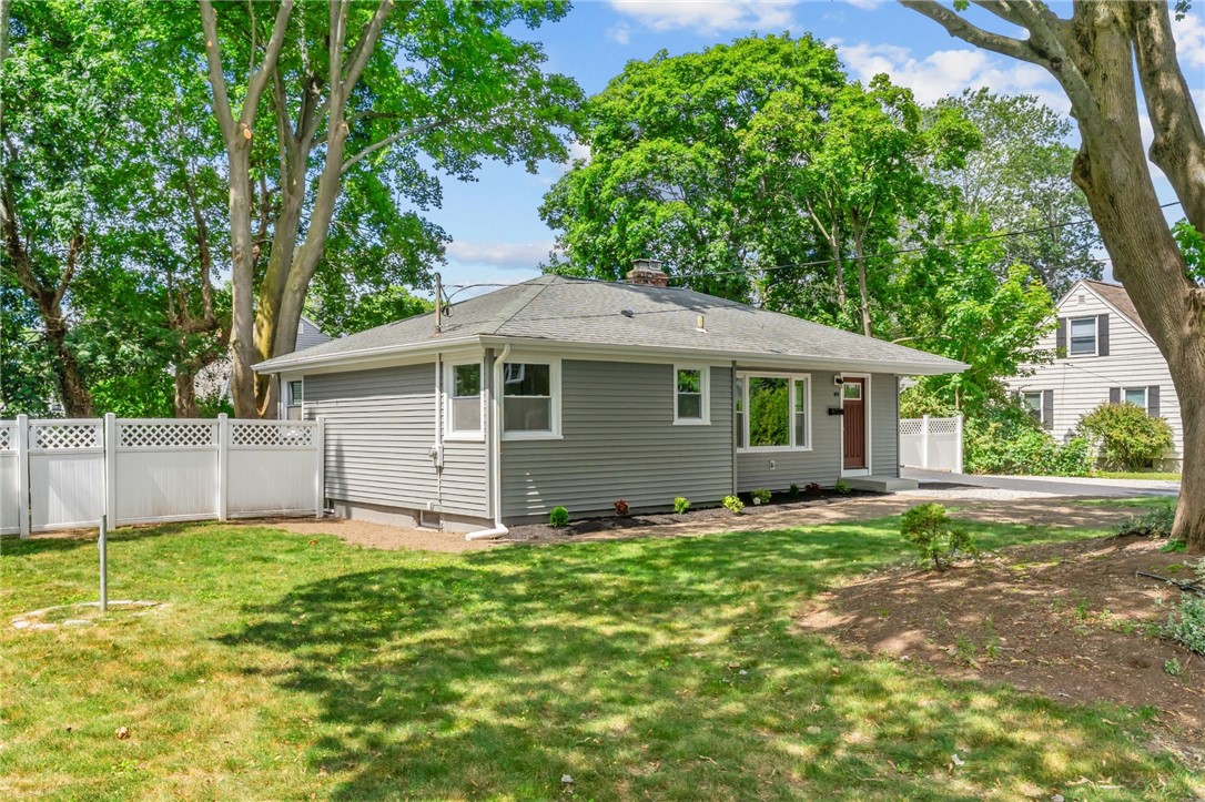 89 Naushon Avenue