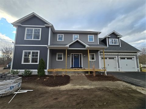 1454 Old Louisquisett Pike Lincoln RI 02865