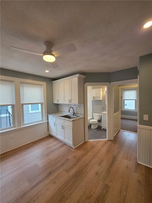 75 COYLE AVE # 2, PAWTUCKET, RI 02860 - Image b1ca529405956701fde9a8c70c2e1e21/4064580962