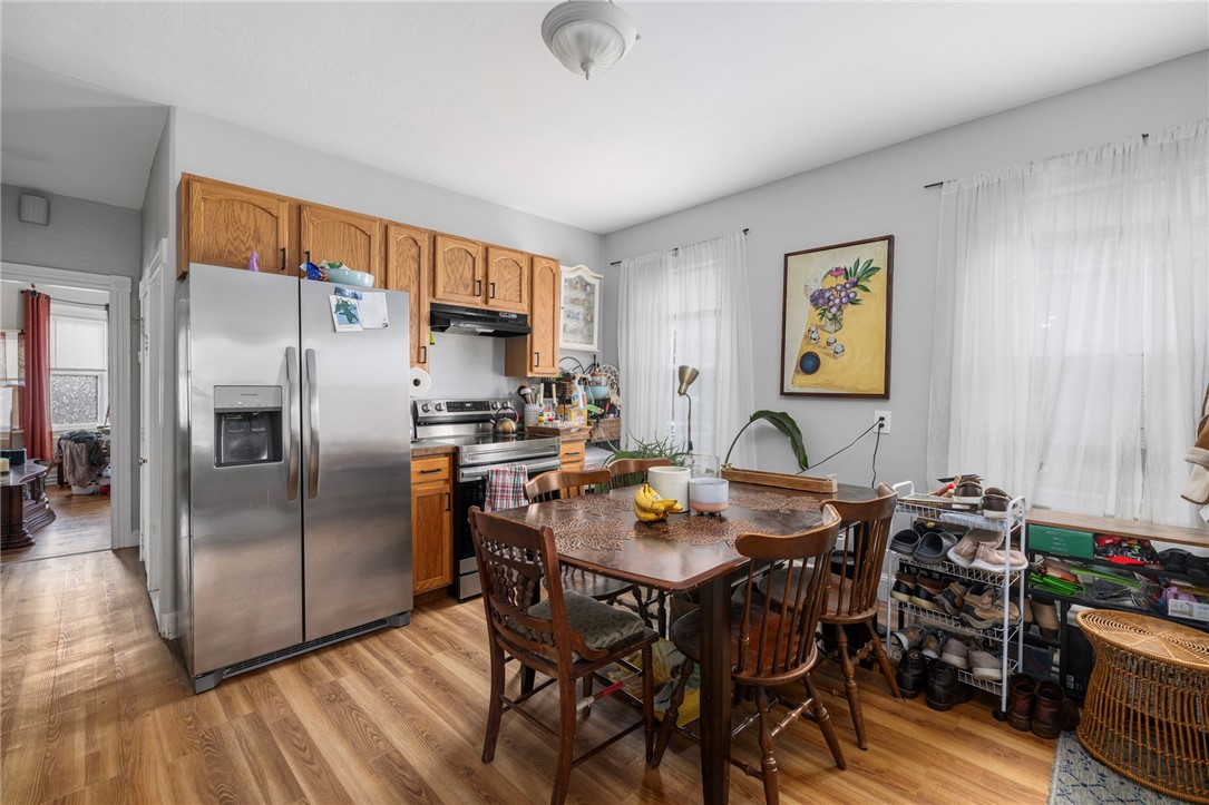 70 Rosedale Street 72