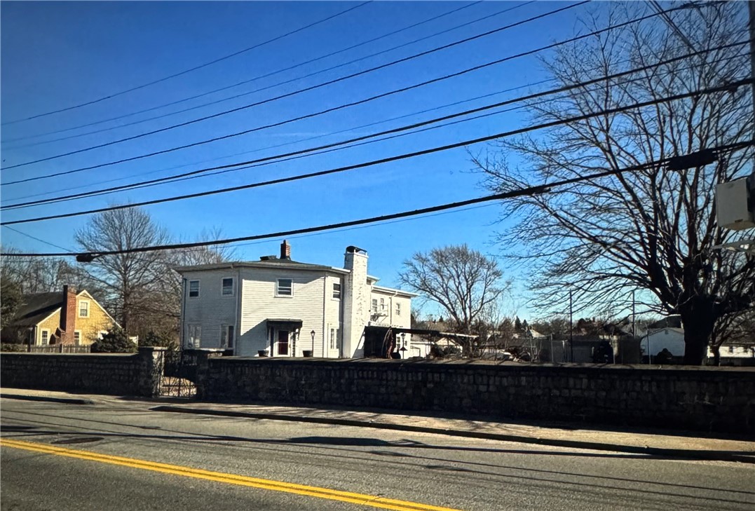 80 Phenix Avenue