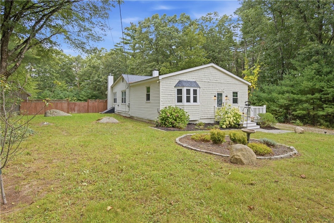 1339 Snake Hill Road