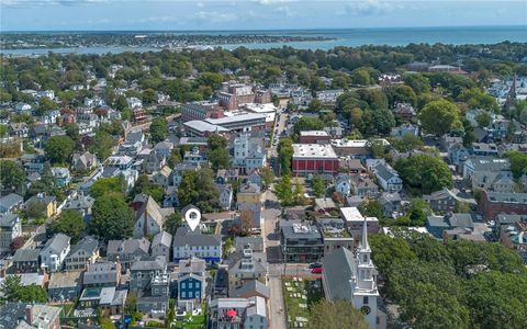 130 132 Spring Street Newport RI 02840