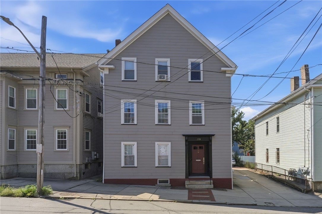 179 Transit Street 2