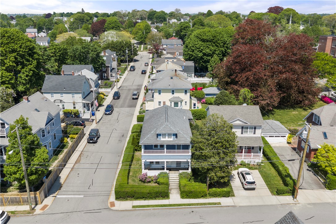 2 Bedlow Avenue