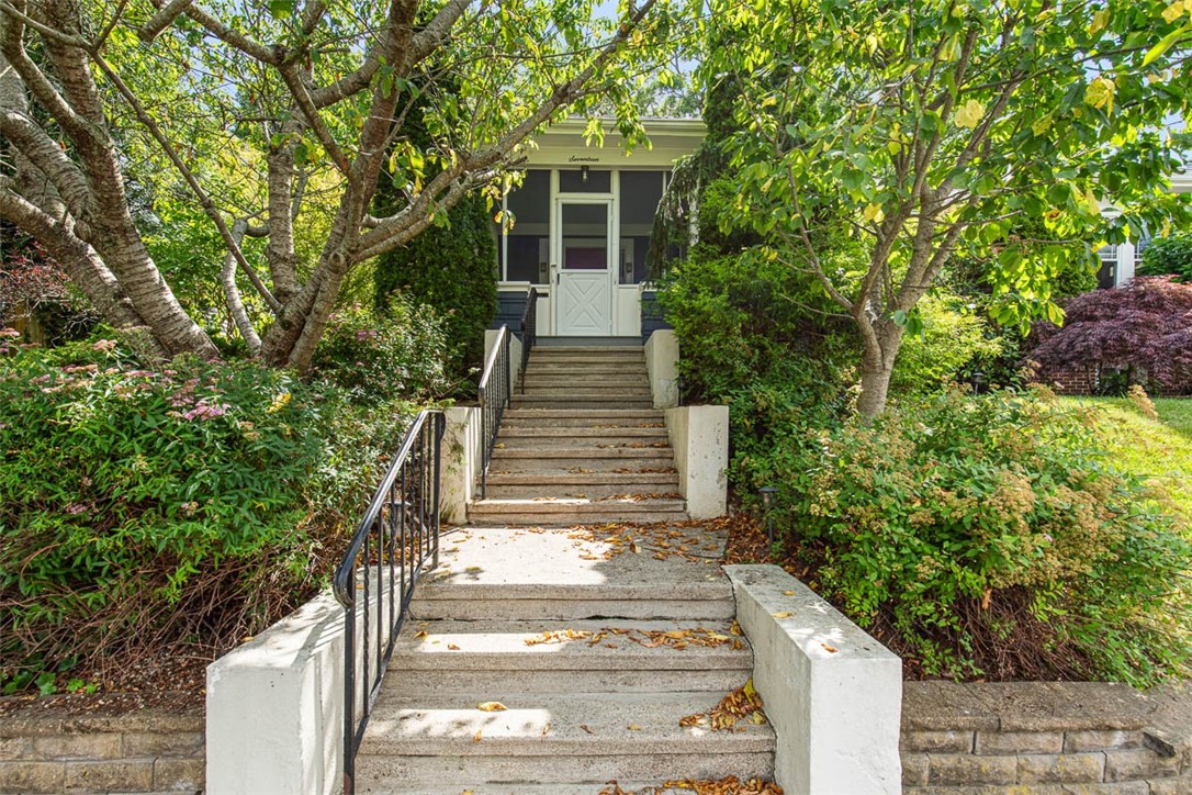 17 Blaisdell Avenue