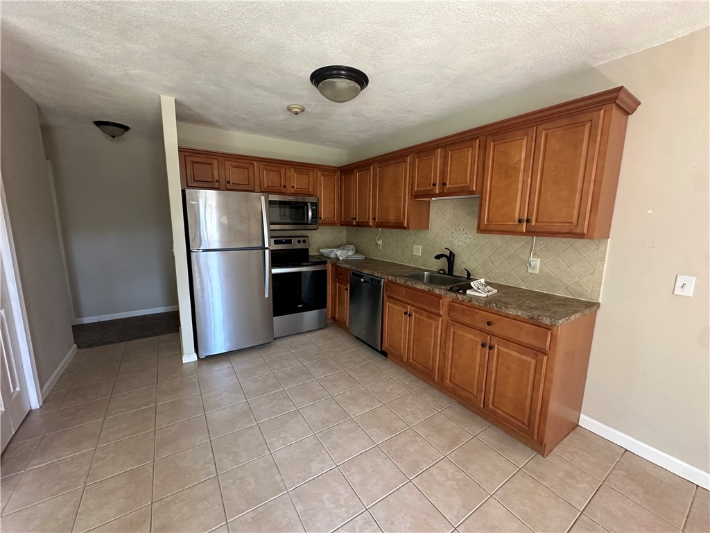 400 New River Road 111