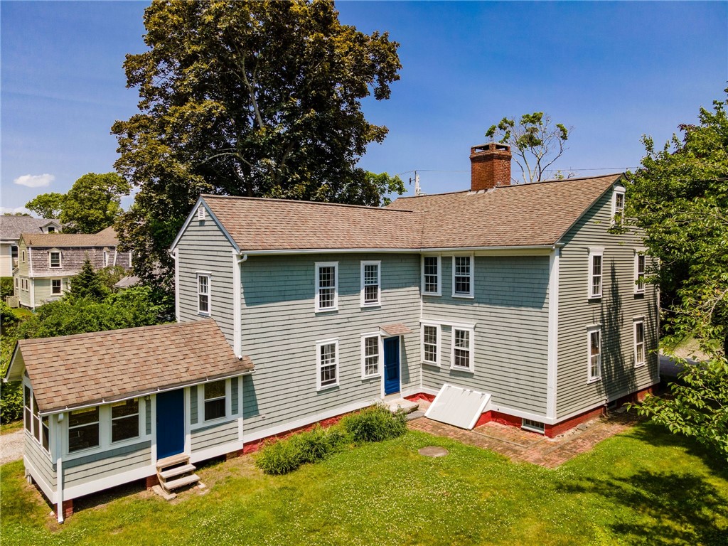 34 Pleasant Street