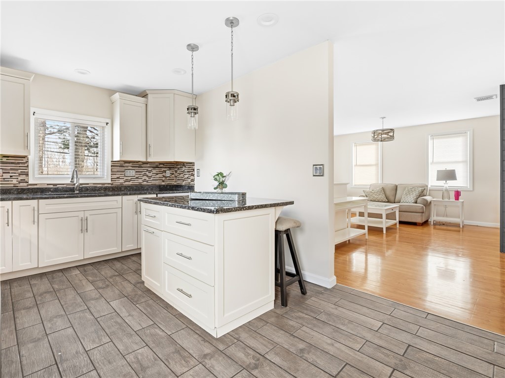 64 Brookdale Boulevard