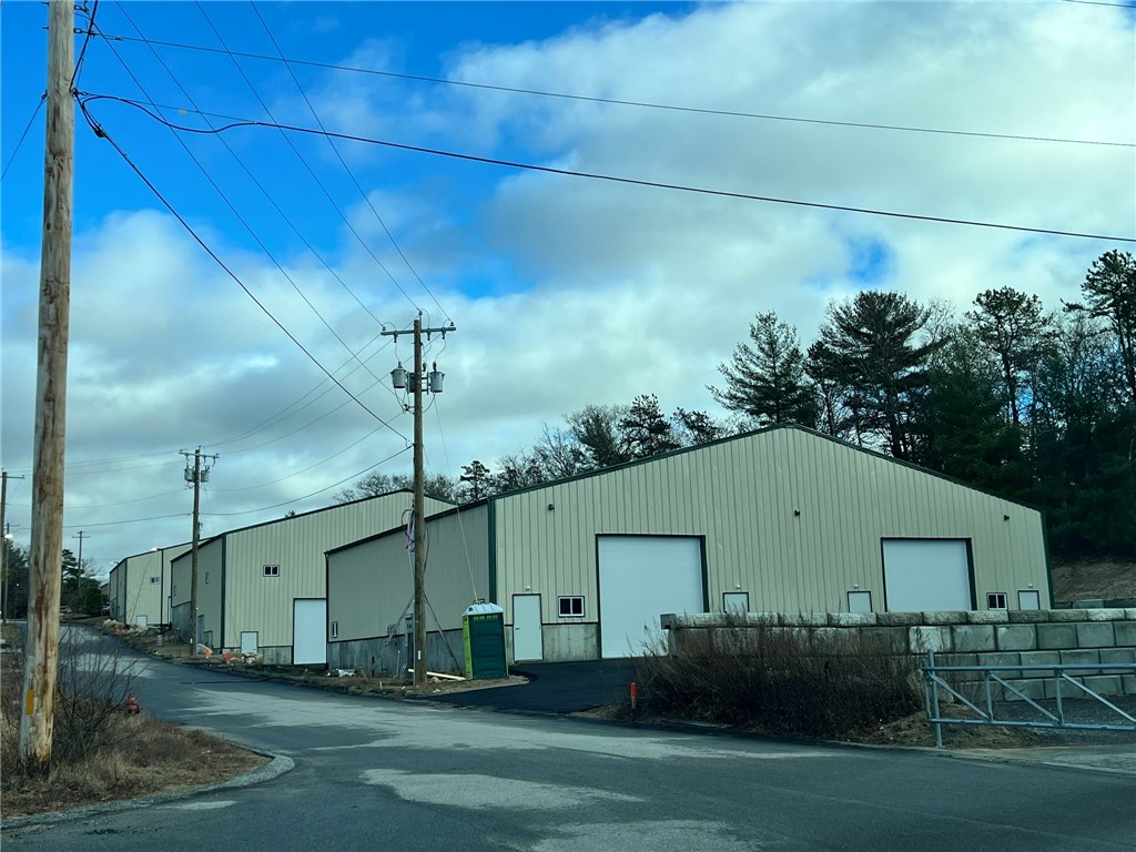 111 Hopkins Hill Road 5B