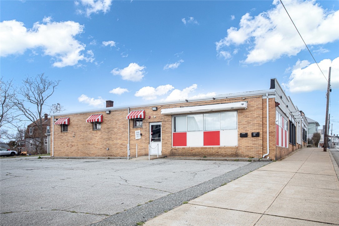 39 41-43 Main Road