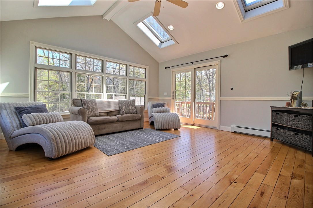 2 Overlook Drive