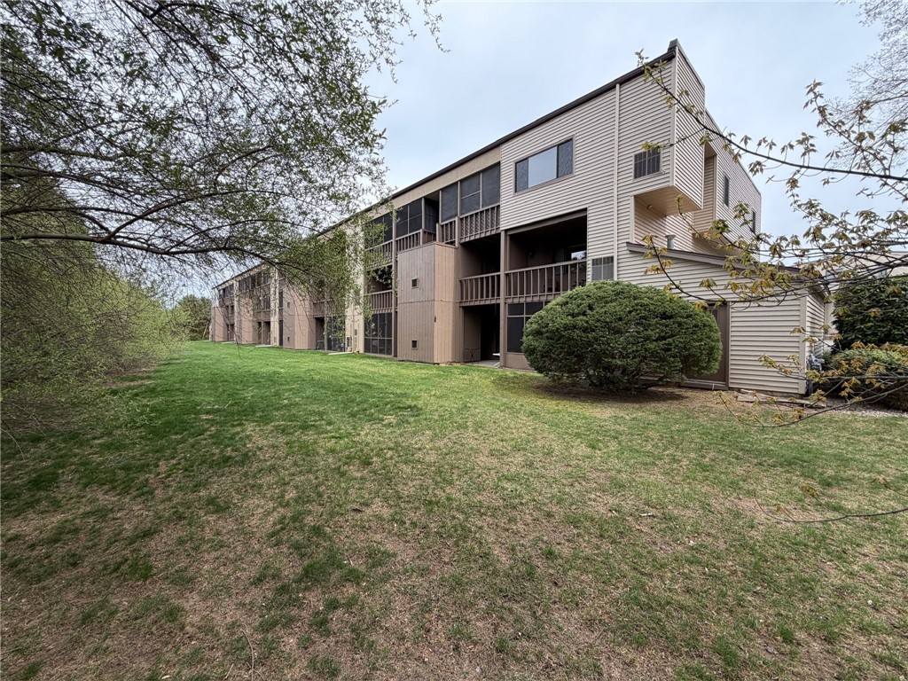 196 Old River Road South 5C