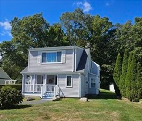 341 Seaview Avenue Swansea MA 02777