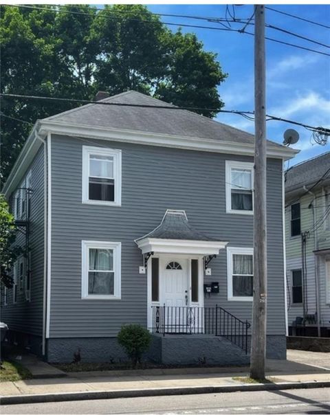 1884 Smith Street North Providence RI 02911