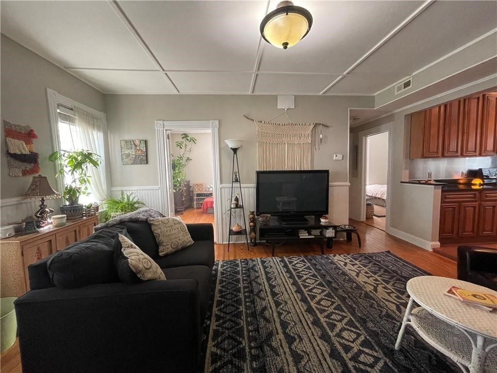 3 Bay View Avenue 5